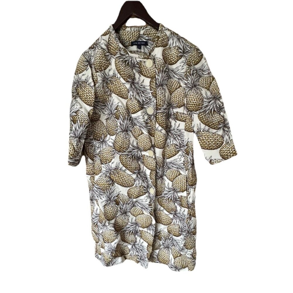 Lyn Devon Audrey Pineapple Button 3/4 Sleeve Ligh… - image 1